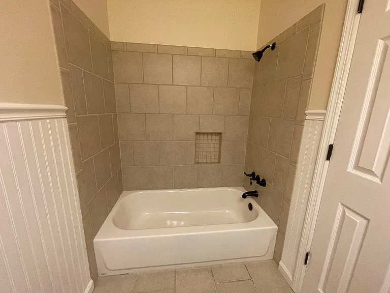 103 Rocky Dr — Photo 13