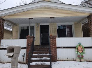 6624 Barton St, Detroit, MI 48210