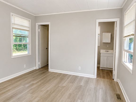 4th image of 7426 Claudia Dr