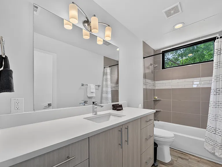 410 Melba St #4 — Photo 24