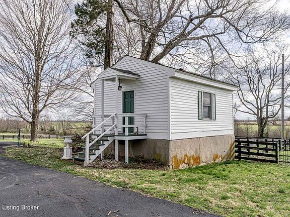 5th image of 1152 Drane Ln