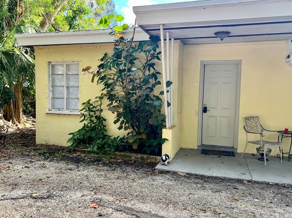 3261 S Us Highway 1 APT 4