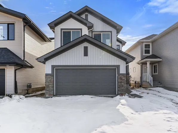 939 18th Ave NW, Edmonton, AB T6T 2N2