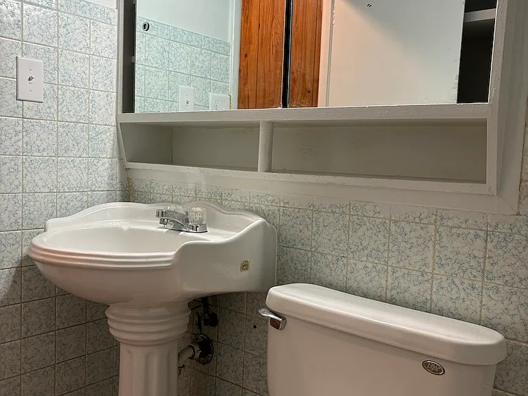 480 Hayden Ave — Photo 8