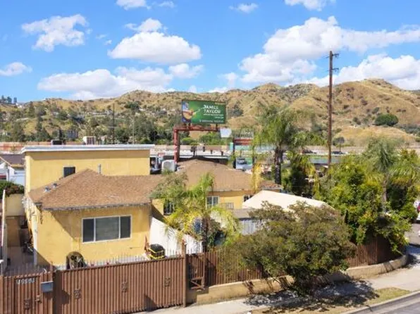 7703 N Hollywood Way, Burbank, CA 91505