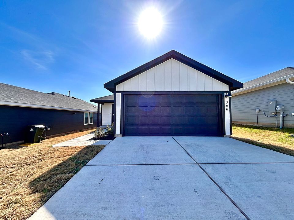 1st image of 385 Bull Lake Cir