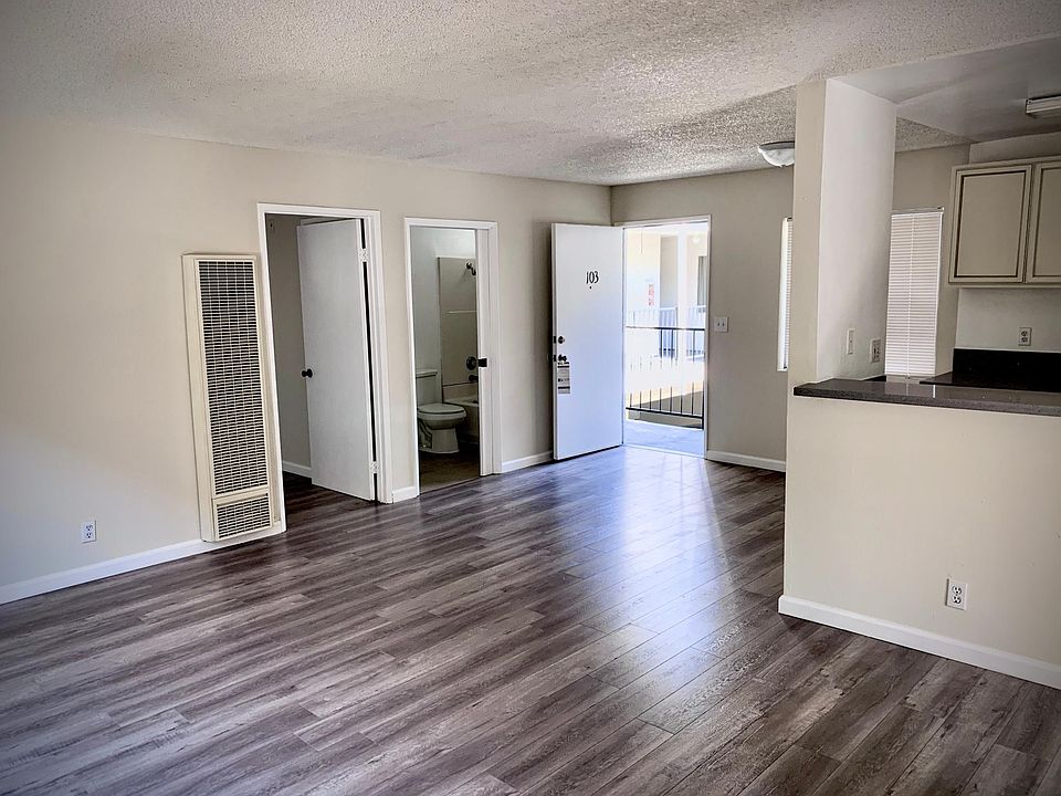 1st image of 3205 Shasta Cir S #103
