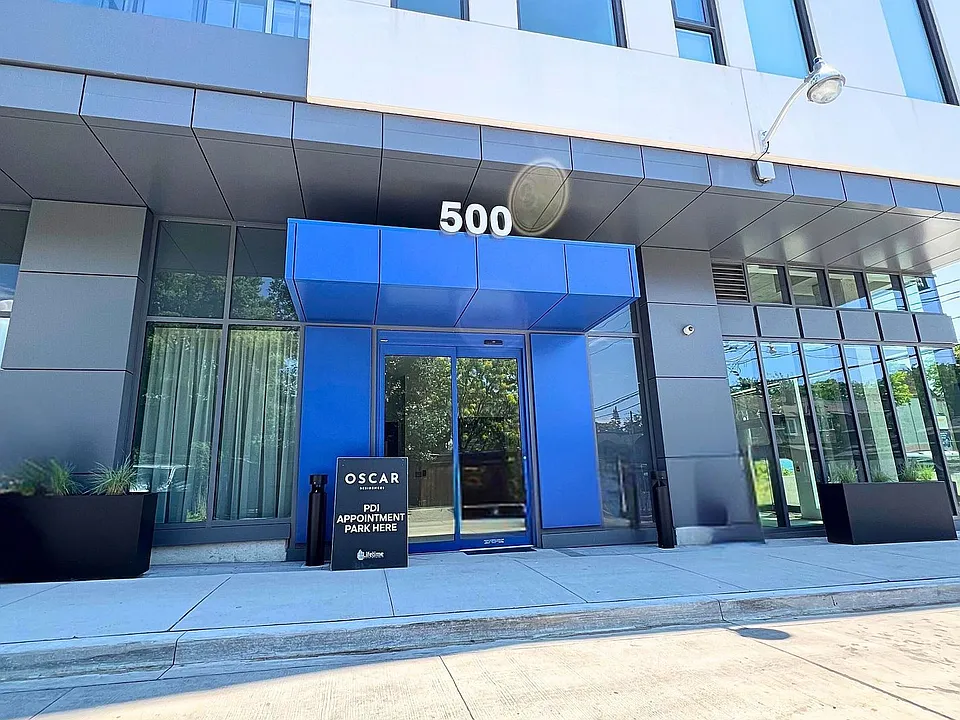 500 Dupont St #721