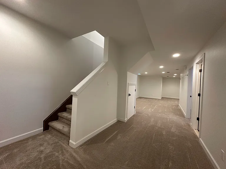1555 Ruffner Ave — Photo 28