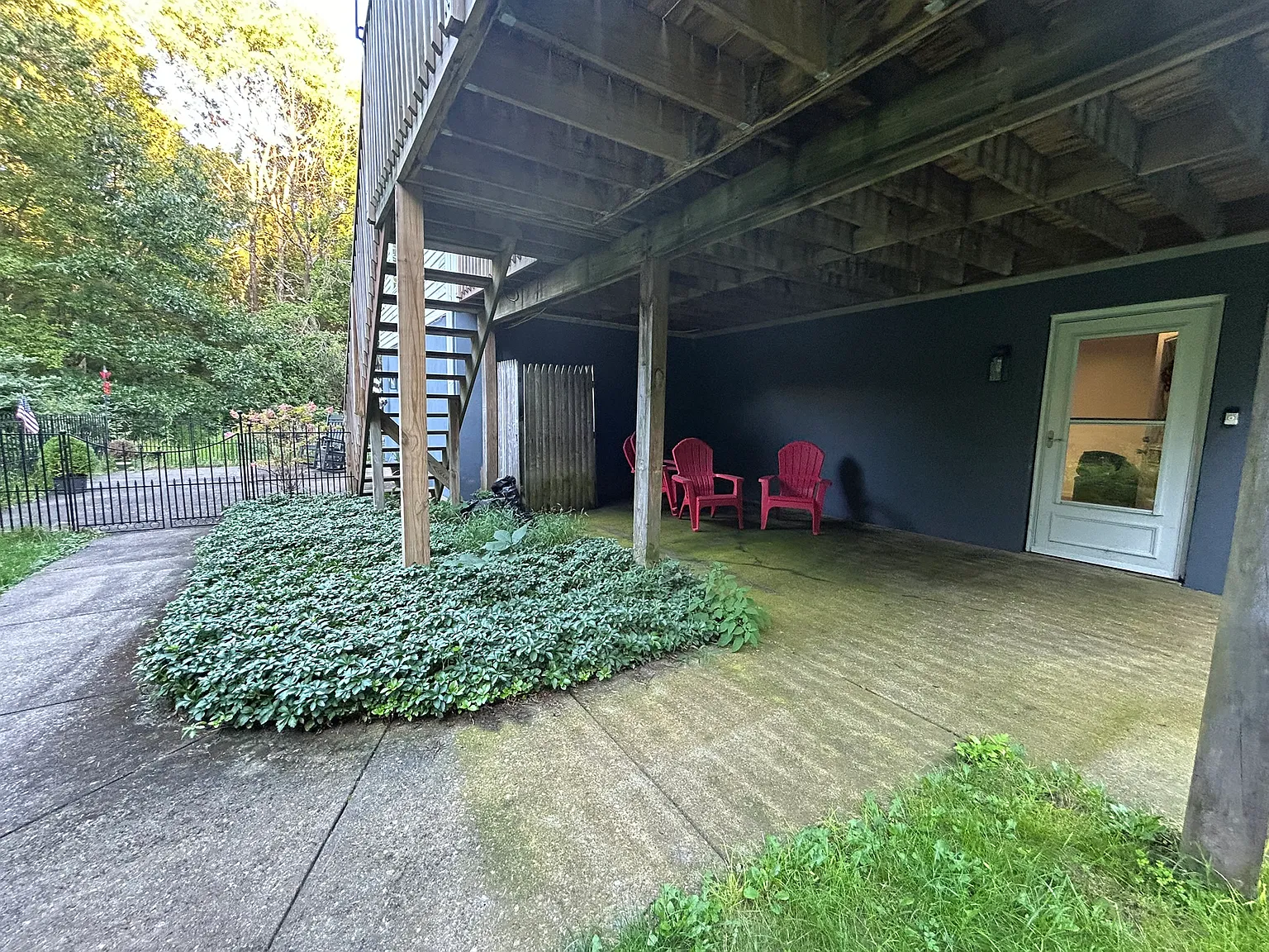 2 bed, 1.5 bath, 1723 sqft, $2,700 — Photo 3