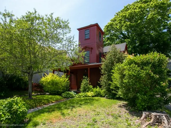 300 Broadway St, Newport, RI 02840