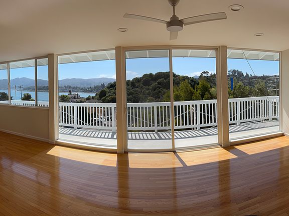 Living/dining room combo with panoramic views