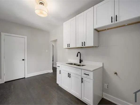 1210 W 83rd St APT 1, Chicago, IL 60620