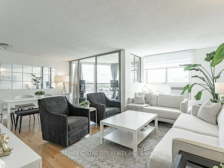 127 Belmont Dr #908 — Photo 11