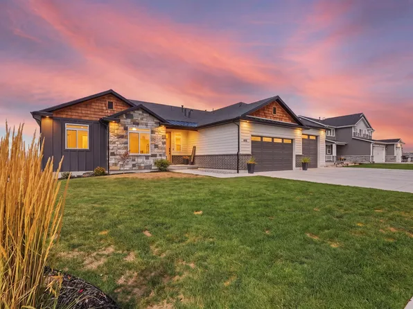 475 N 900 E, Hyde Park, UT 84318