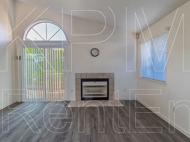 6529 El Capitan Cir — Photo 13