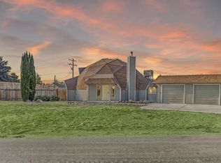 19701 Mesa Dr, Tehachapi, CA 93561