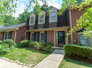 19 Chase Plantation Pkwy, Hoover, AL 35244