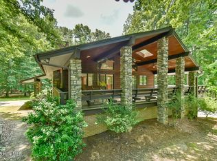 110 Wolfs Trail, Chapel Hill, NC 27516