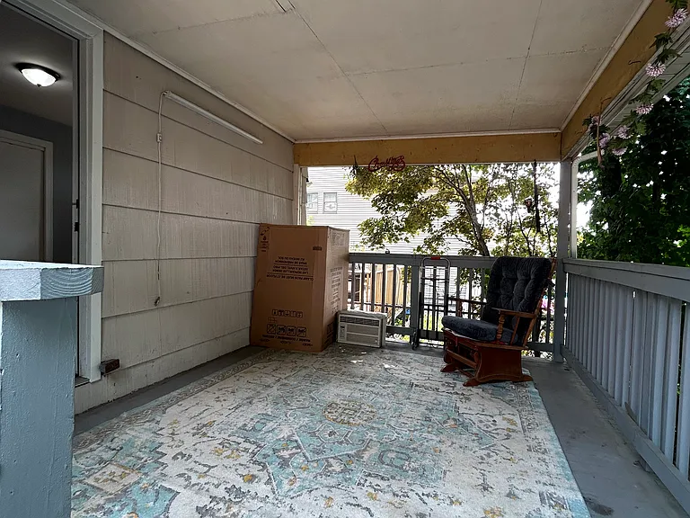 521 Burnham Rd — Photo 17