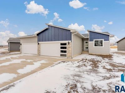 6908 W 5th St, Sioux Falls, SD, 57107