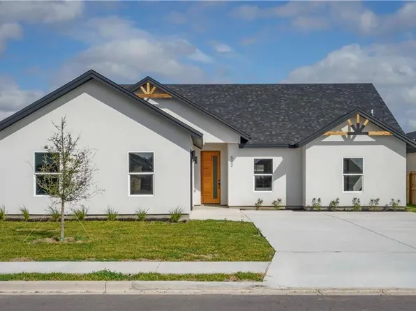 512 Country Club Dr, Alamo, TX 78516