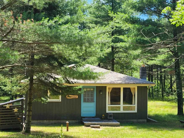 937A East Trout Valley Road, Friendship, WI 53934