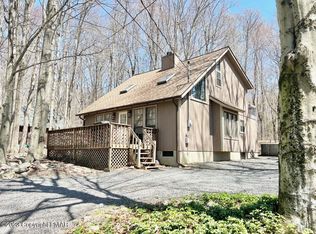 154 Elk Run Rd, Pocono Lake, PA 18347