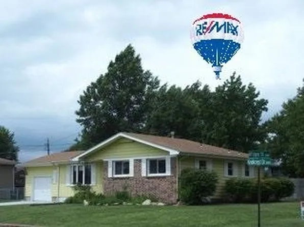 1500 Knollcrest Dr, Junction City, KS 66441