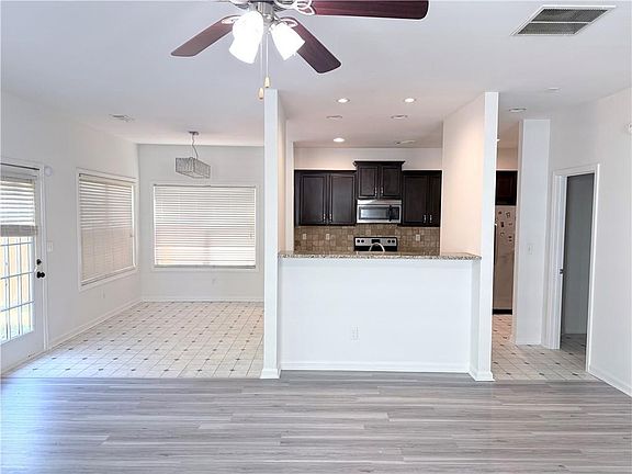 4th image of 3710 Lakeside Walk Dr NW #0