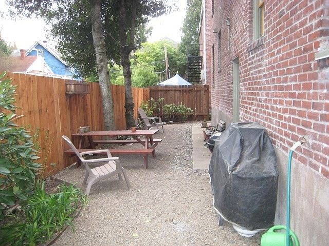 2nd image of 2156 NW Irving St APT 204