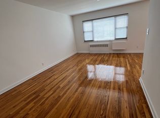 41-07 56th St #3, Woodside, NY 11377