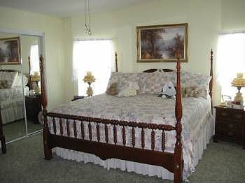 4th image of 87 Beaver Lake Cir