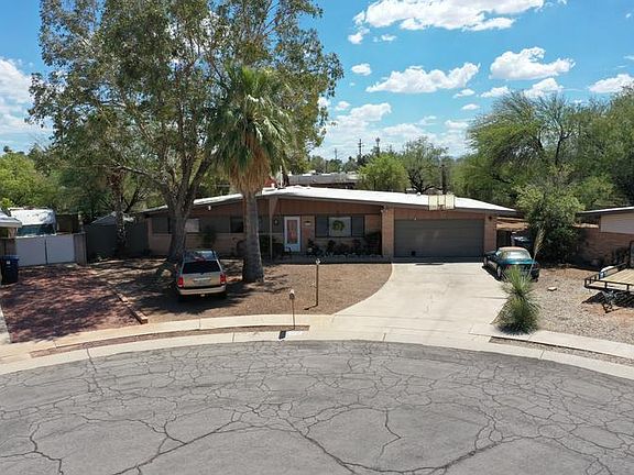3rd image of 8740 E Shenandoah Pl