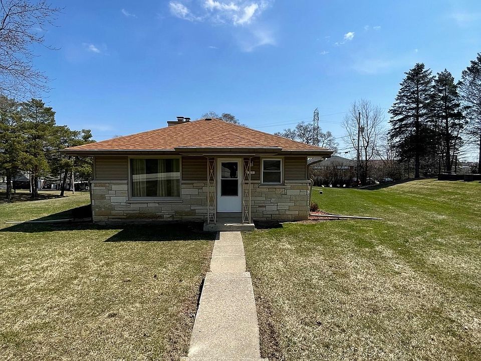 1st image of 11201 Parkview Ln