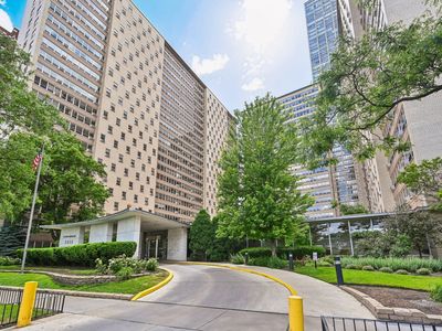 3950 N Lake Shore Dr APT 2310, Chicago, IL, 60613