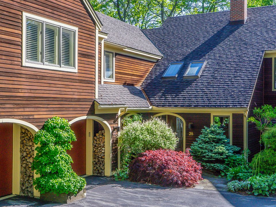 1st image of 28 Harbor Dr #28