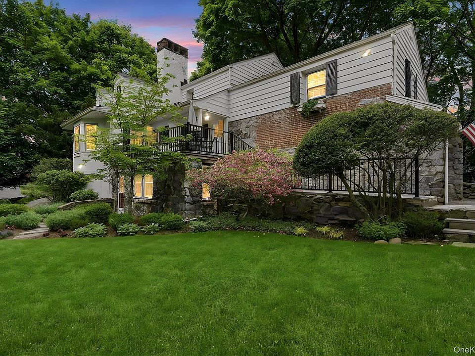 1st image of 26 Cedarlawn Road