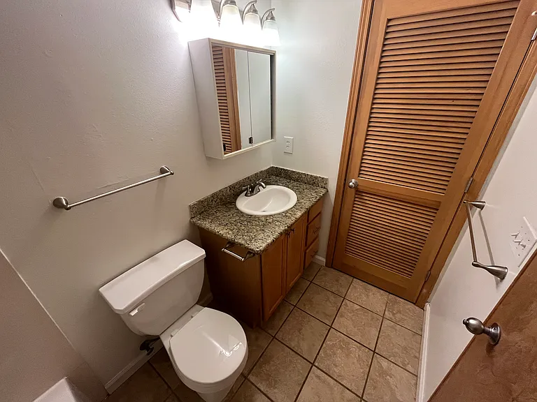 609 Prospect St #202 — Photo 9