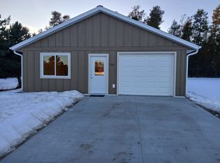 727 Cedar Ave SE, Menahga, MN 56464