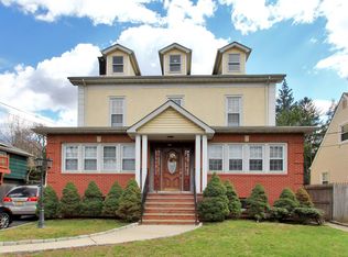 1225 River Rd, Teaneck, NJ 07666