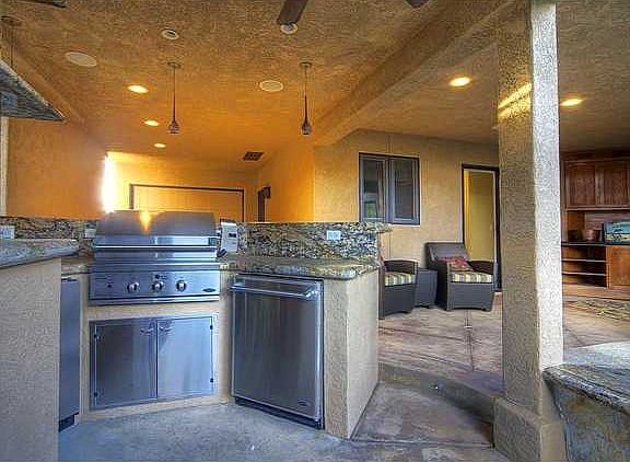 4th image of 8315 Camino Del Oro