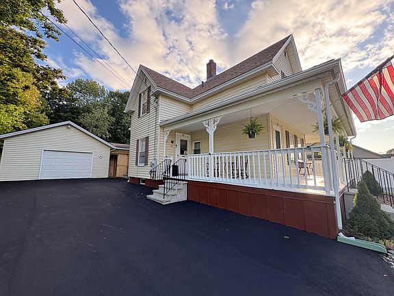 2nd image of 25 Hudson Avenue