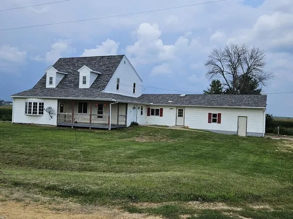 1924 298th St, Calamus, IA 52729