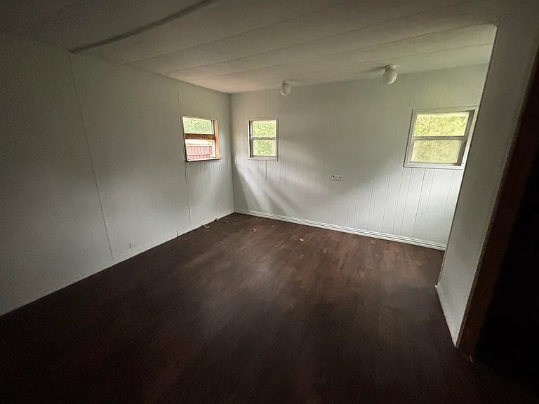24 E Whippoorwill Ln — Photo 10