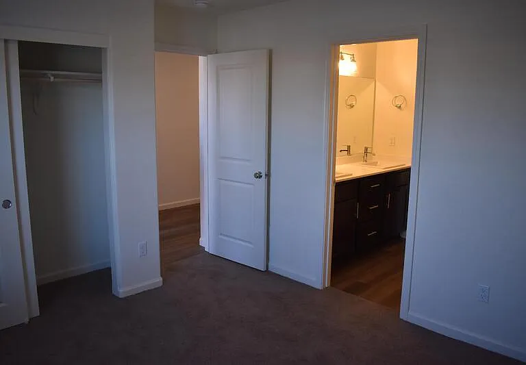 4027 Bayonet Dr — Photo 29