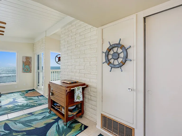 1630 Seacoast Dr #D — Photo 27