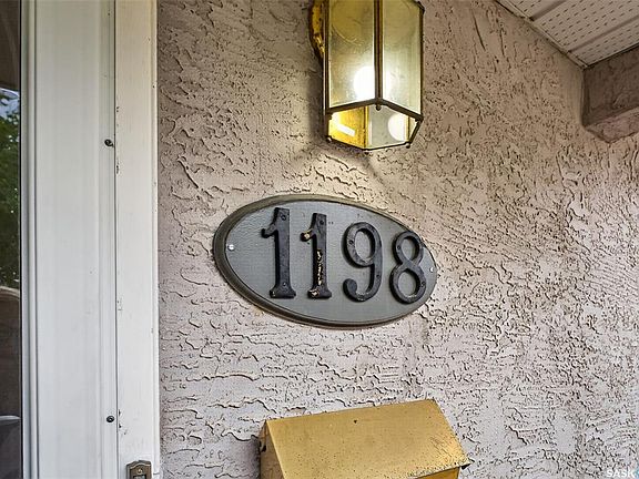 2nd image of 1198 Duffield CRESCENT