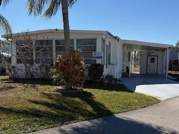 11 Cozumel Ln, Port Saint Lucie, FL 34952
