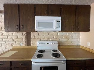 3120 Glenwood Dr NW #4, Albuquerque, NM 87107